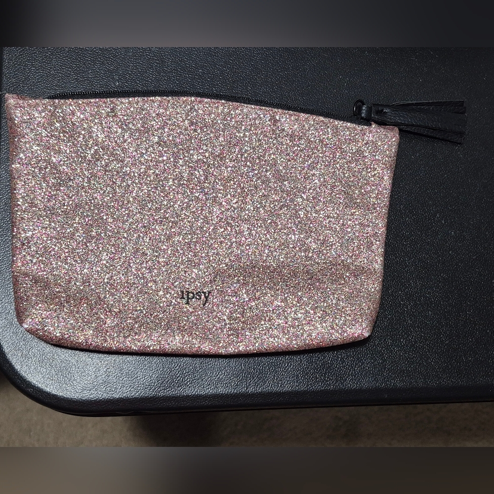 IPSY Glitter Pink Cosmetic Glam Bag 7"×4.5"